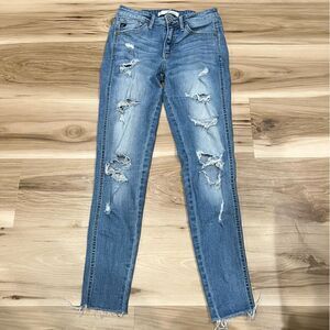 Kancan Mid-Rise Distressed Skinny Jeans Women’s 25
